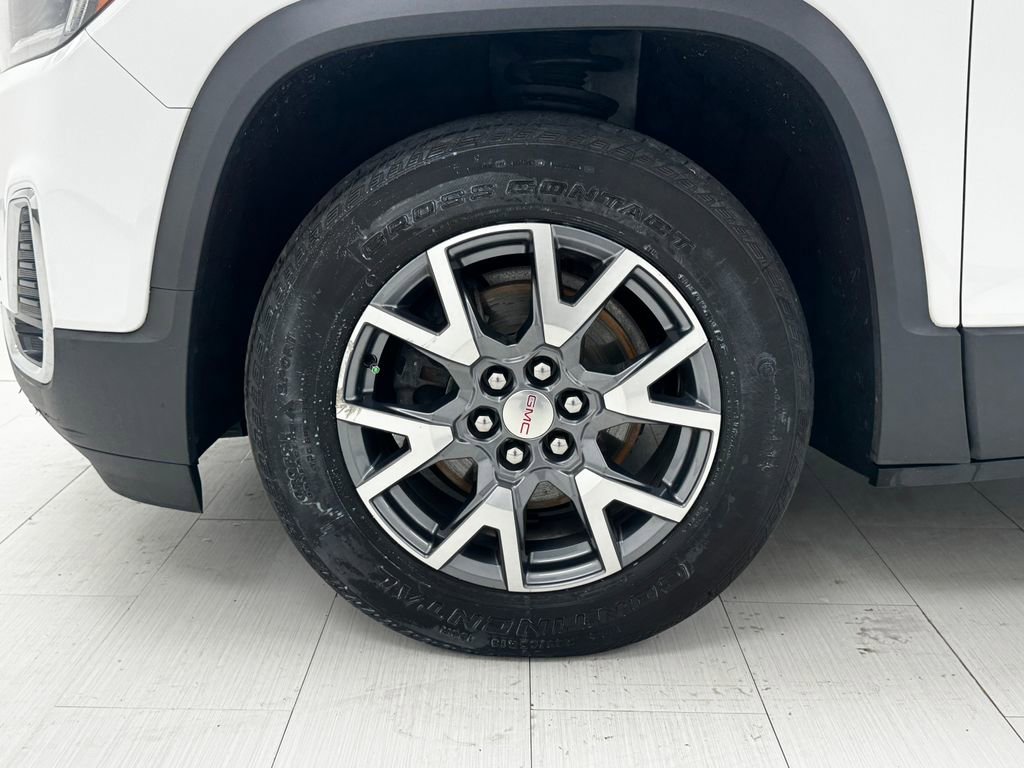 Used 2023 GMC Acadia SLT image 47