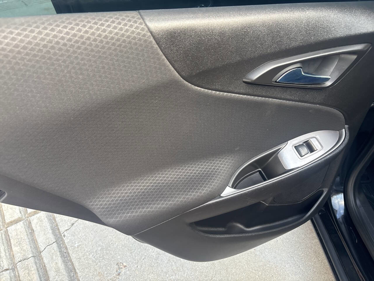 Used 2018 Chevrolet Malibu LS image 18
