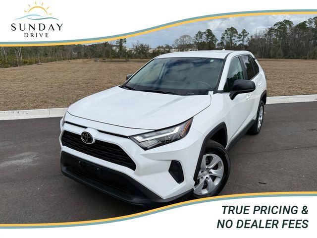 Used 2025 Toyota RAV4 LE image 1