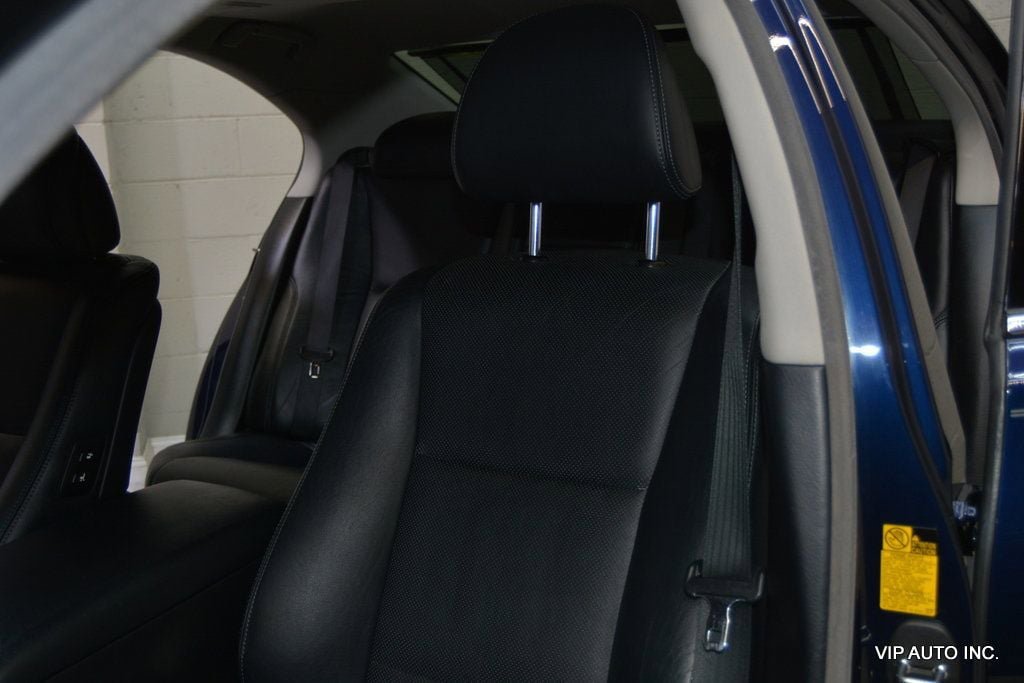 Used 2013 Lexus LS 460 w/ Comfort Pkg RWD image 12