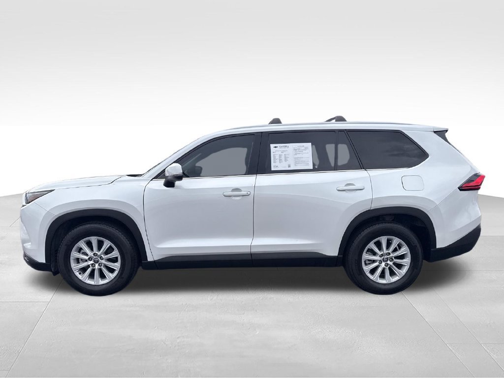 Used 2024 Toyota Grand Highlander FWD image 2