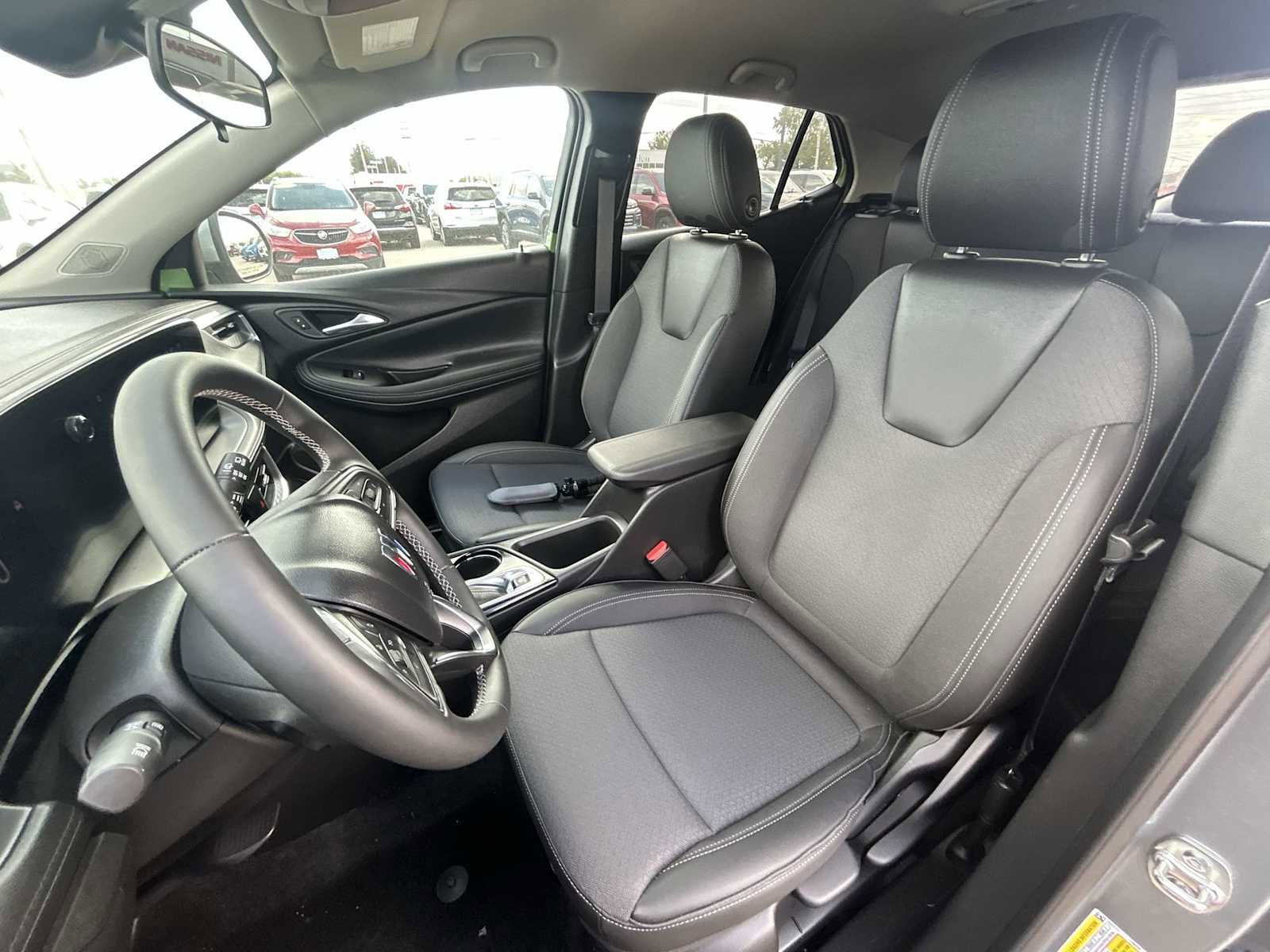 New 2025 Buick Encore GX Preferred image 17