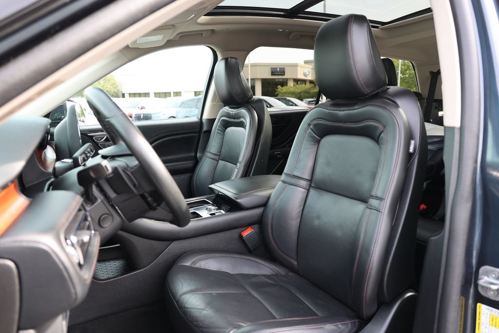 Certified 2024 Lincoln Aviator Reserve w/ Equipment Group 201A AWD/4WD image 40