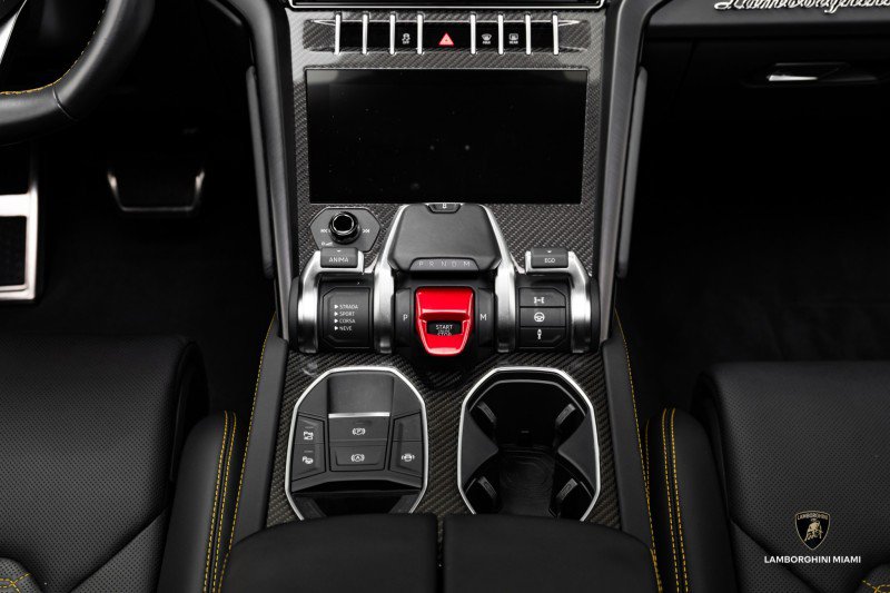 Used 2023 Lamborghini Urus S image 36