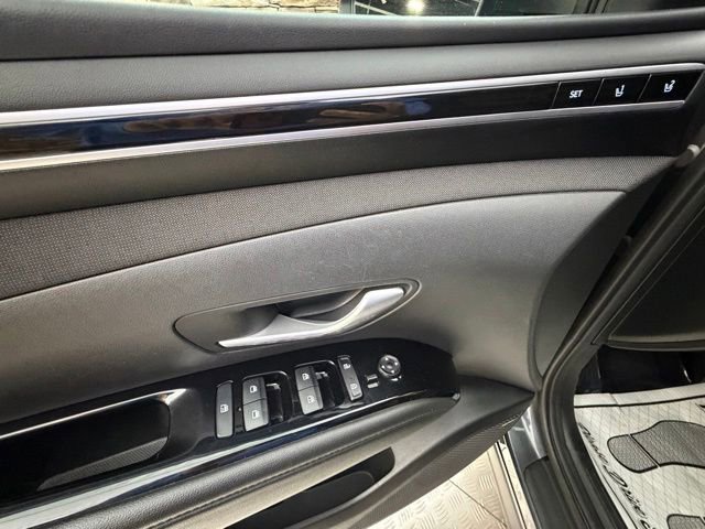 Used 2022 Hyundai Tucson Limited AWD/4WD image 28
