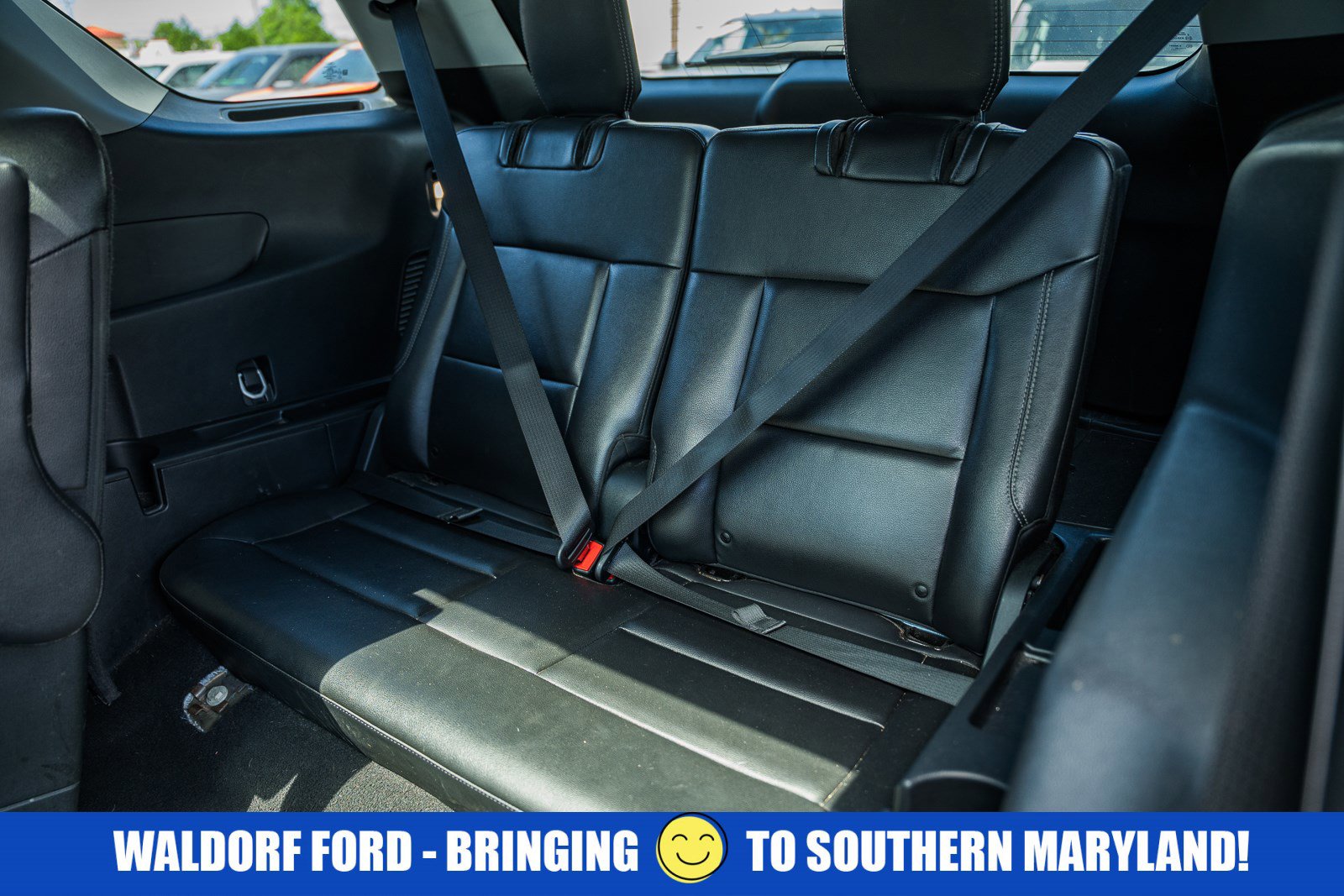 Used 2023 Ford Explorer Limited w/ Limited Technology Package AWD/4WD image 40