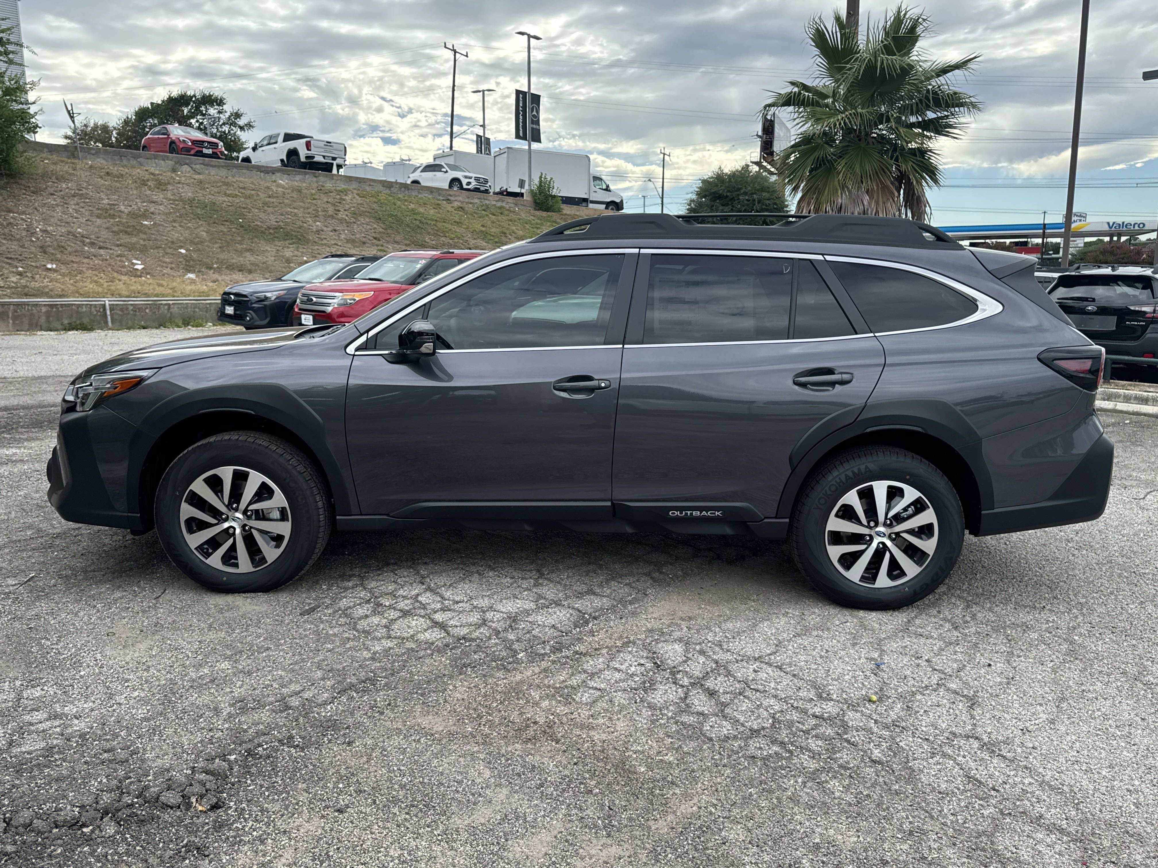 New 2025 Subaru Outback Premium image 6