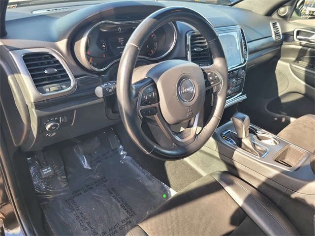 Used 2021 Jeep Grand Cherokee Laredo X image 12