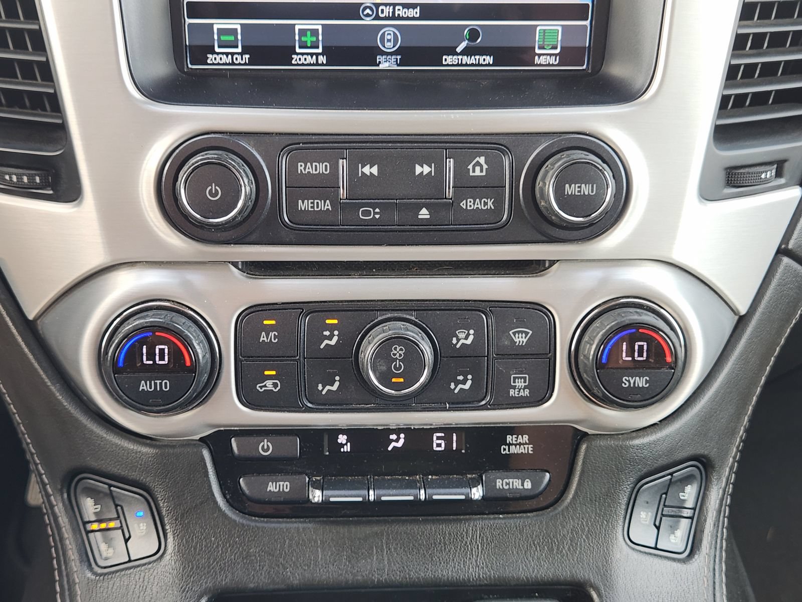 Used 2019 GMC Yukon XL SLT w/ Open Road Package AWD/4WD image 21