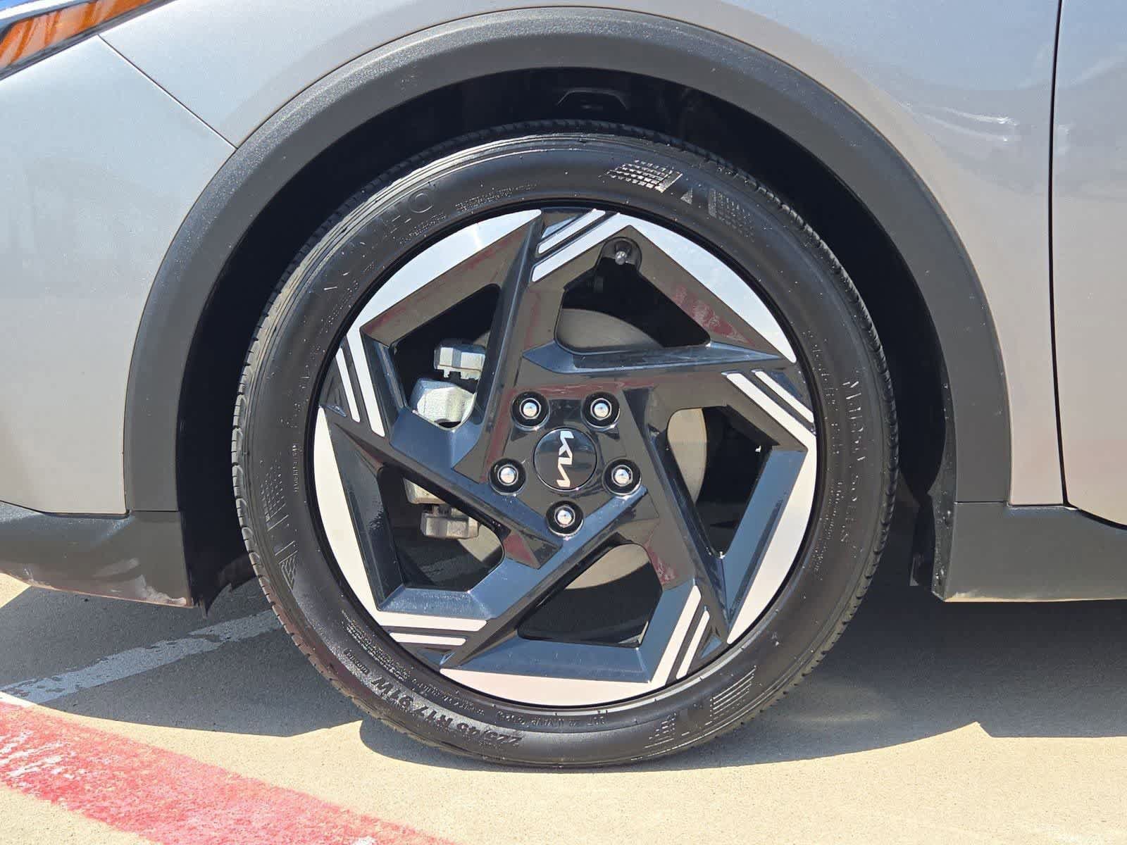 Certified 2025 Kia K4 EX FWD image 13
