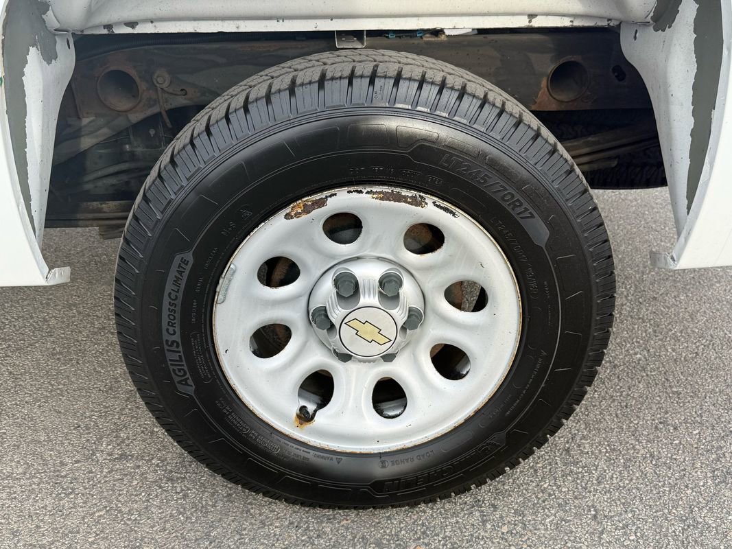 Used 2013 Chevrolet Silverado 1500 W/T image 12