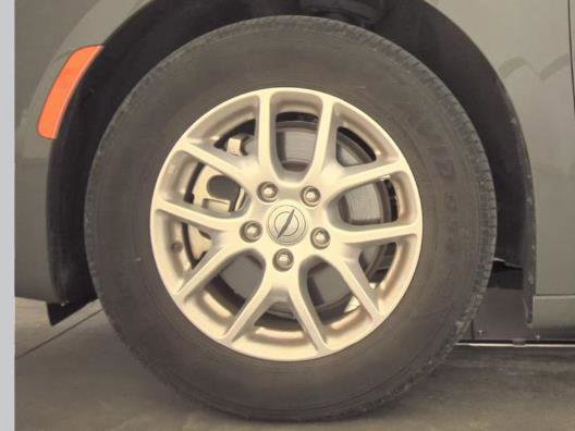 Used 2023 Chrysler Pacifica Touring-L FWD image 7