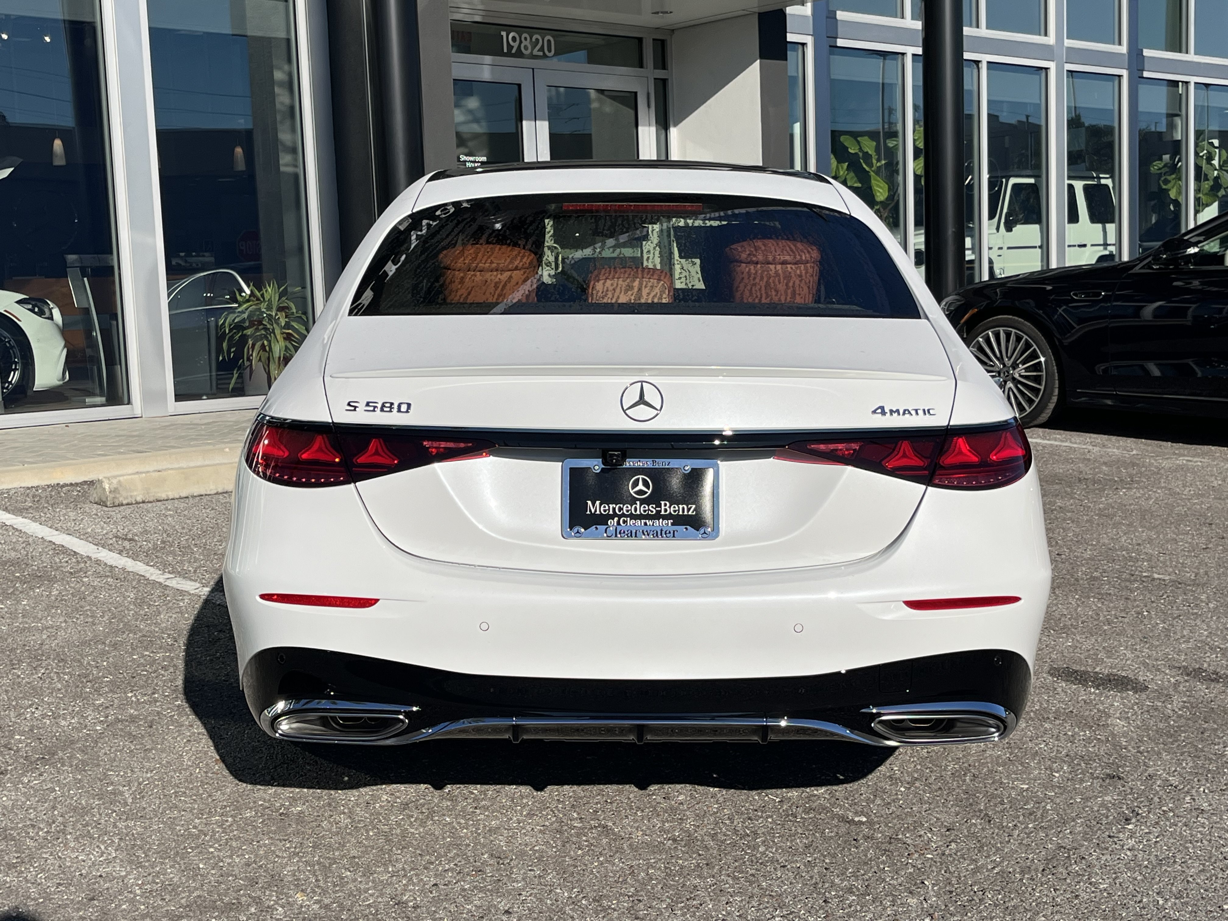 New 2027 Mercedes-Benz S 580 4MATIC Sedan image 4