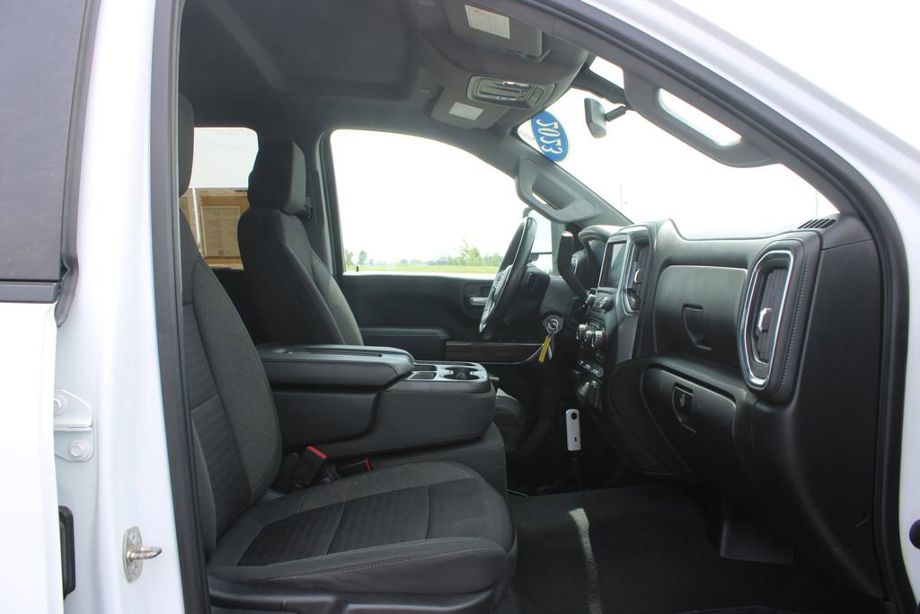 Used 2023 Chevrolet Silverado 2500 LT AWD/4WD image 26