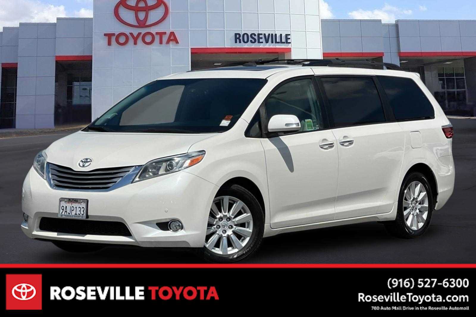 Certified 2017 Toyota Sienna Limited Premium
