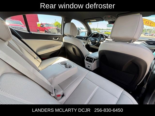 Used 2024 Genesis G70 2.5T RWD image 12