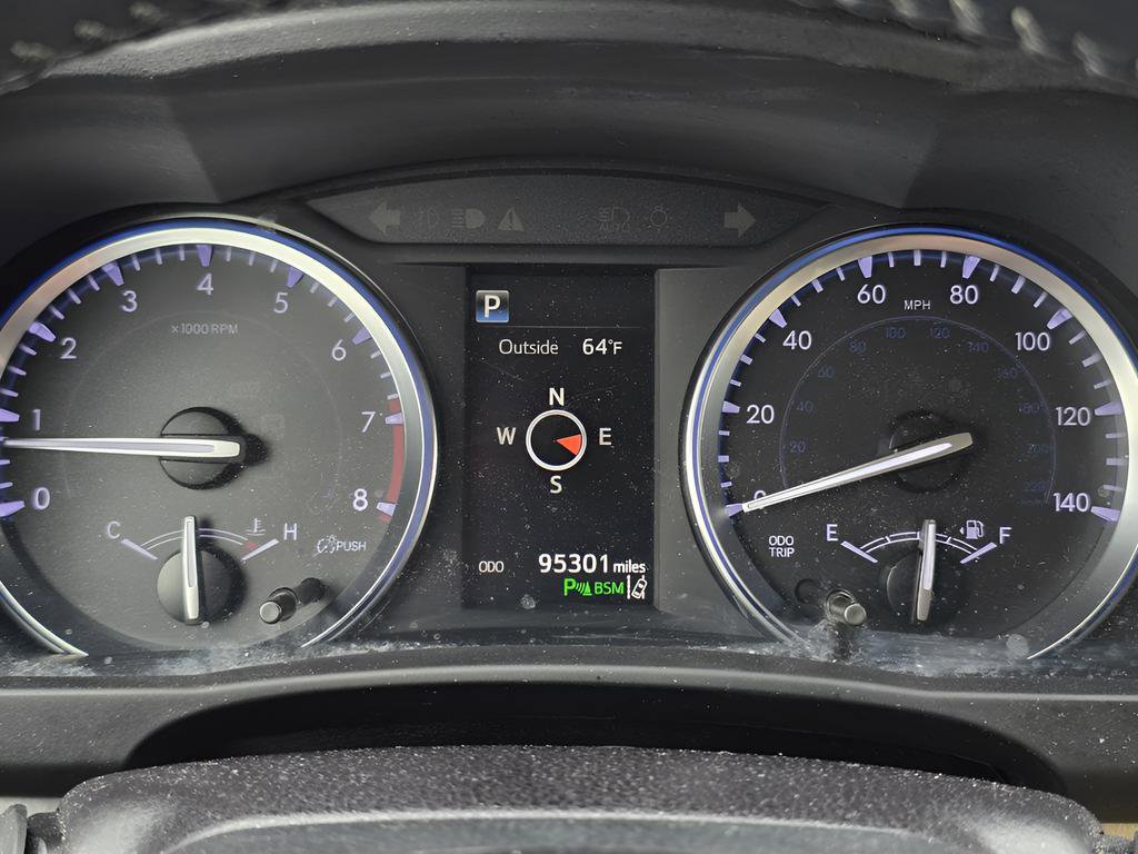 Used 2018 Toyota Highlander Limited Platinum w/ Protection Package #3 image 28