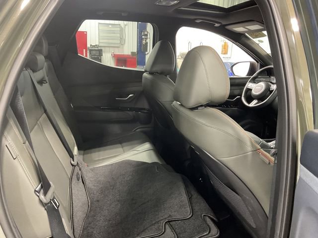 Used 2025 Hyundai Santa Cruz Limited image 11