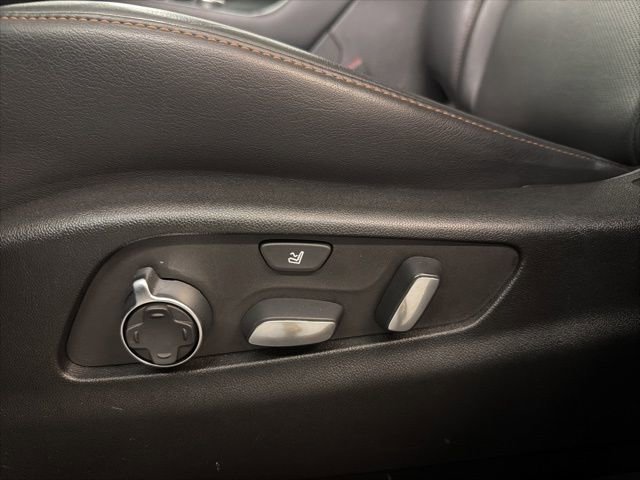 Used 2023 Cadillac XT4 Sport image 31