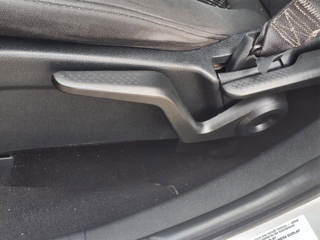 Used 2017 Dodge Journey SE w/ Flexible Seating Group image 16