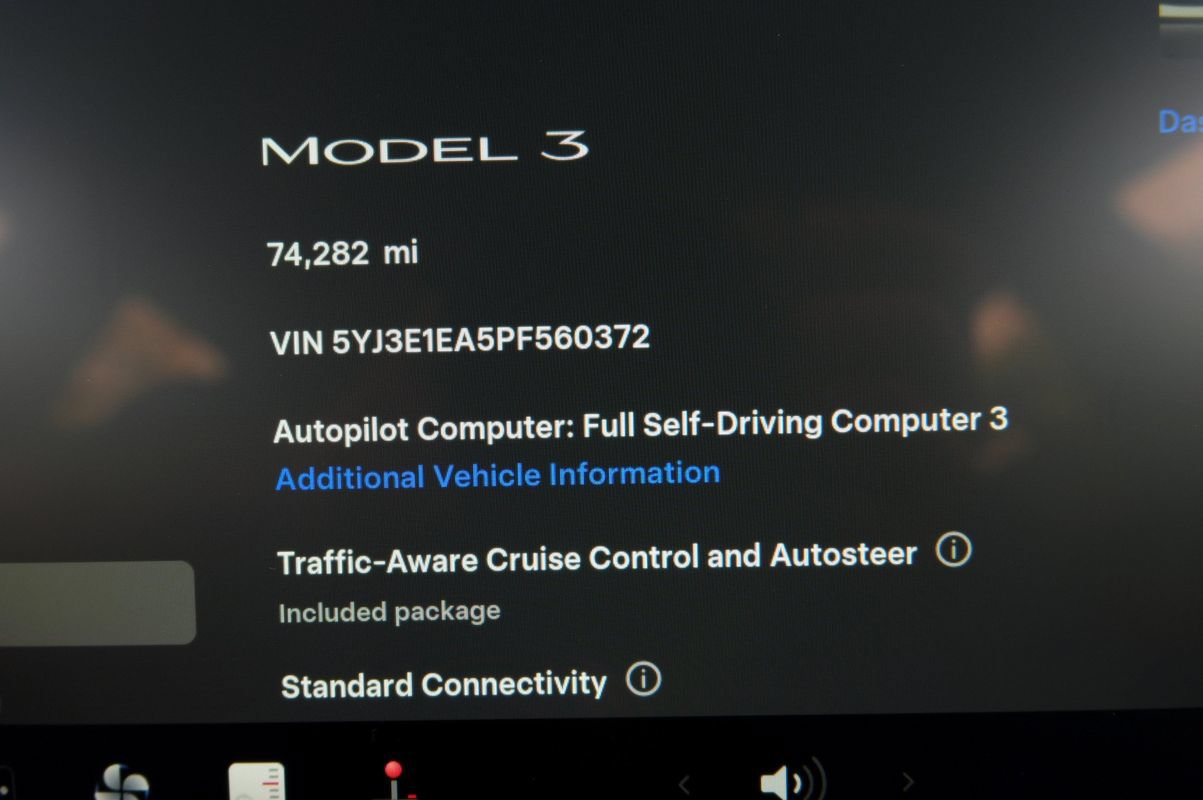 Used 2023 Tesla Model 3 Standard Range RWD image 11