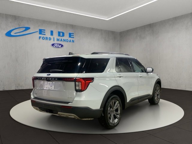 New 2026 Ford Explorer Active image 7