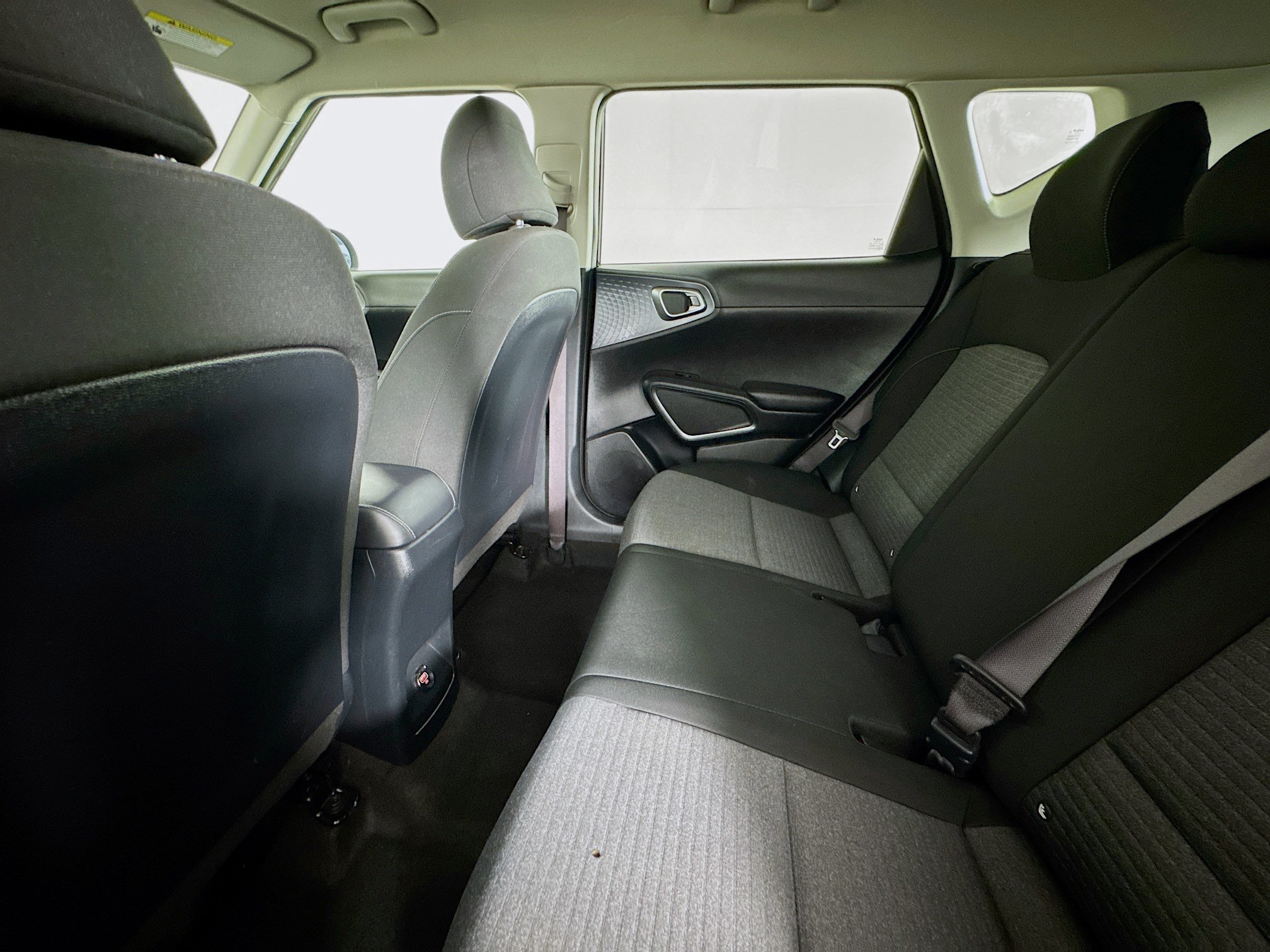 Used 2022 Kia Soul S FWD image 23