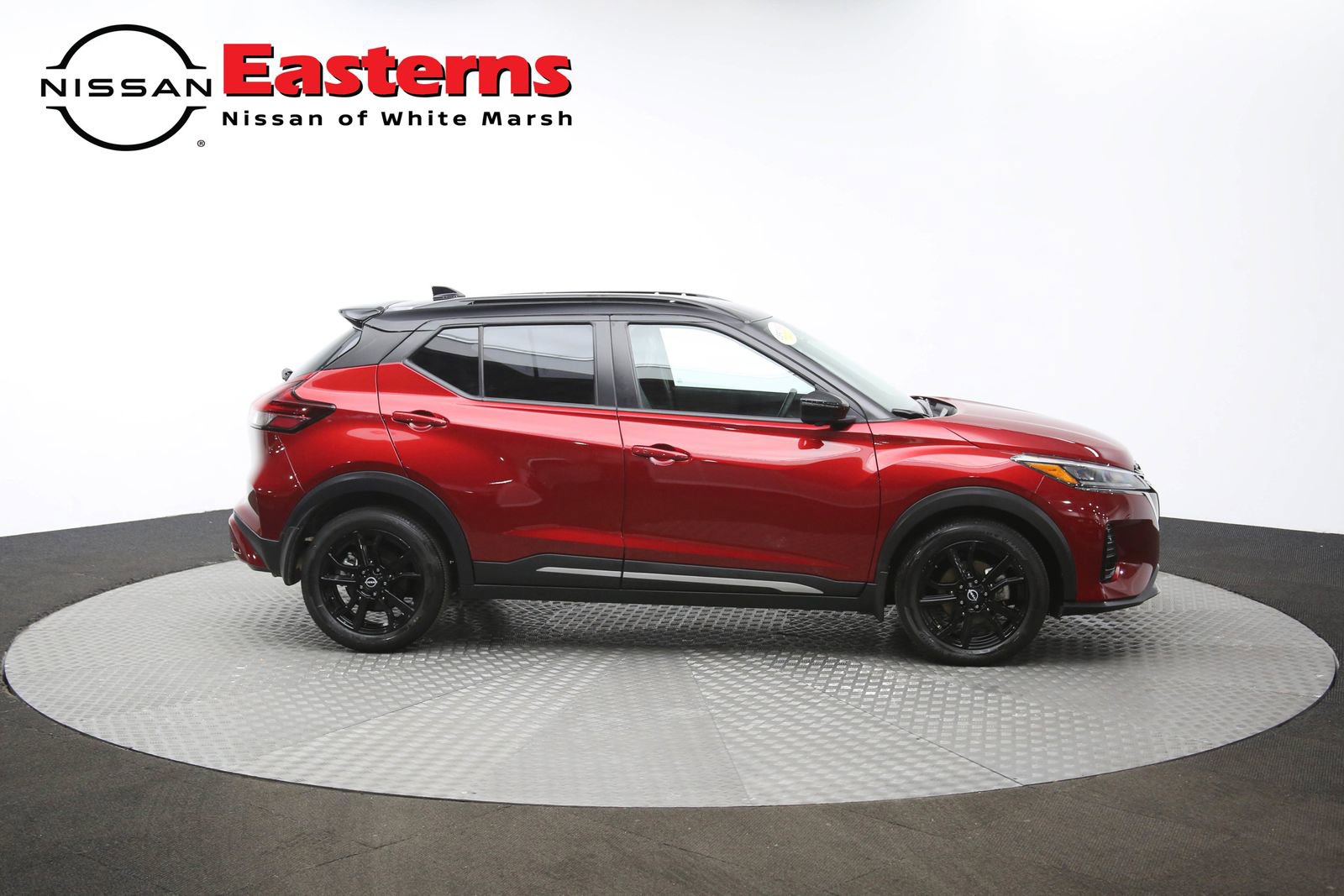 Used 2023 Nissan Kicks SR w/ SR Premium Package image 78