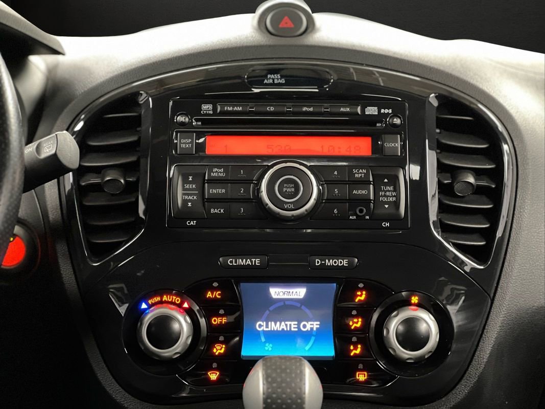 Used 2013 Nissan Juke SV image 28