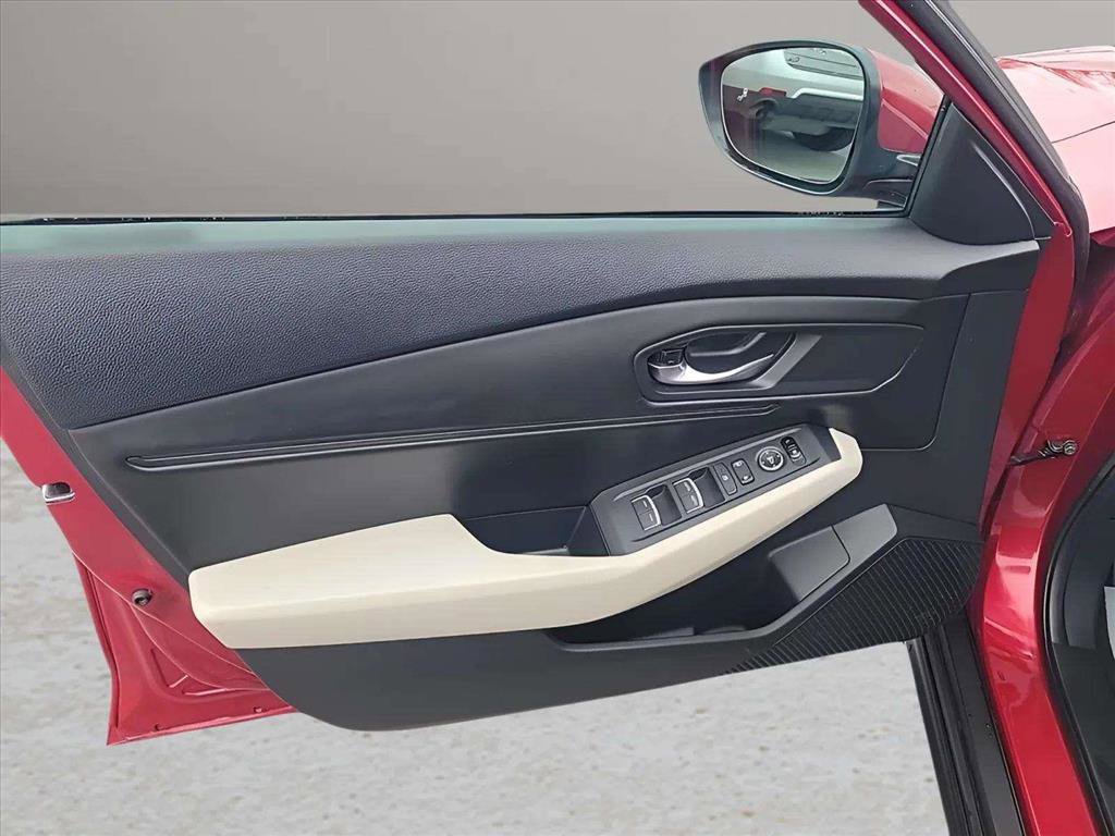 Used 2024 Honda Accord EX image 17