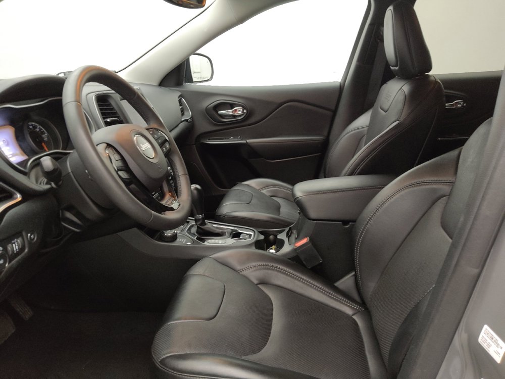 Used 2023 Jeep Cherokee Altitude Lux image 17