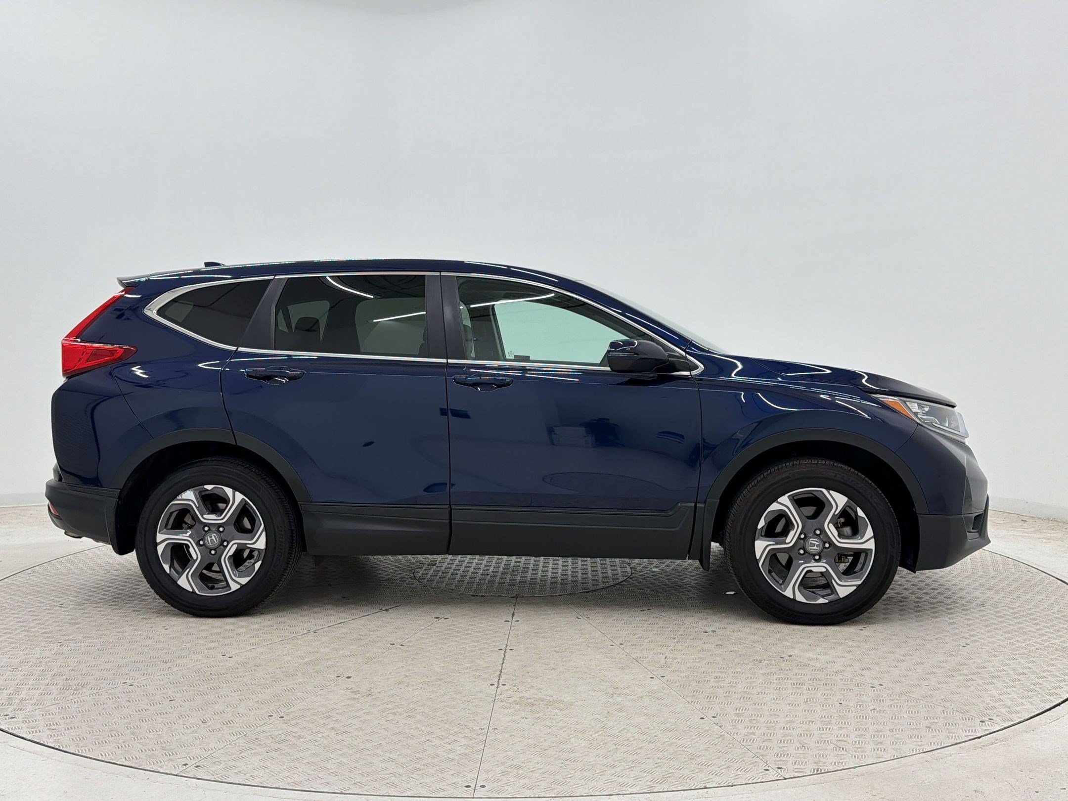 Used 2019 Honda CR-V EX image 7