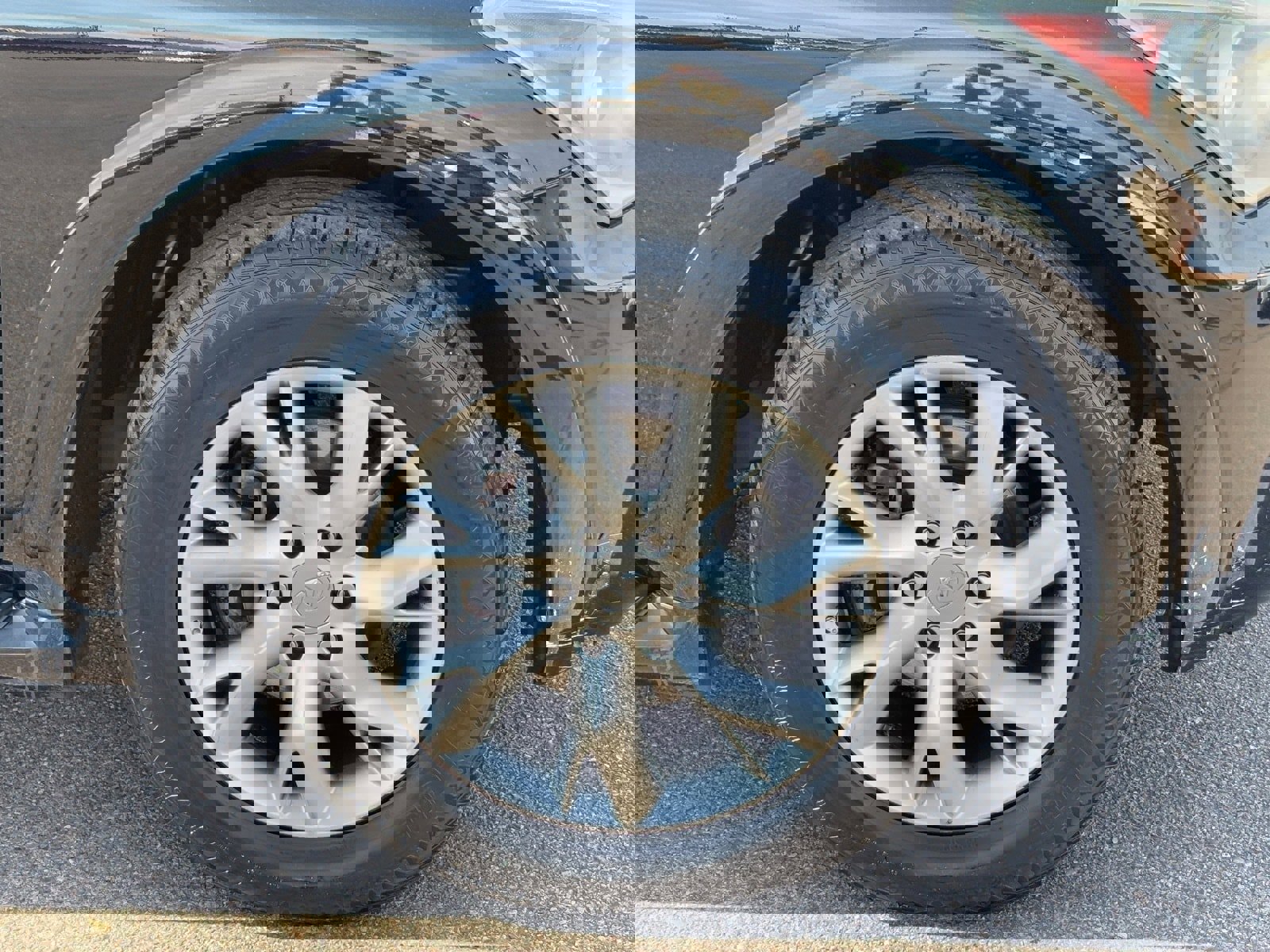 Used 2011 INFINITI QX56 Base w/ Theater Pkg image 8