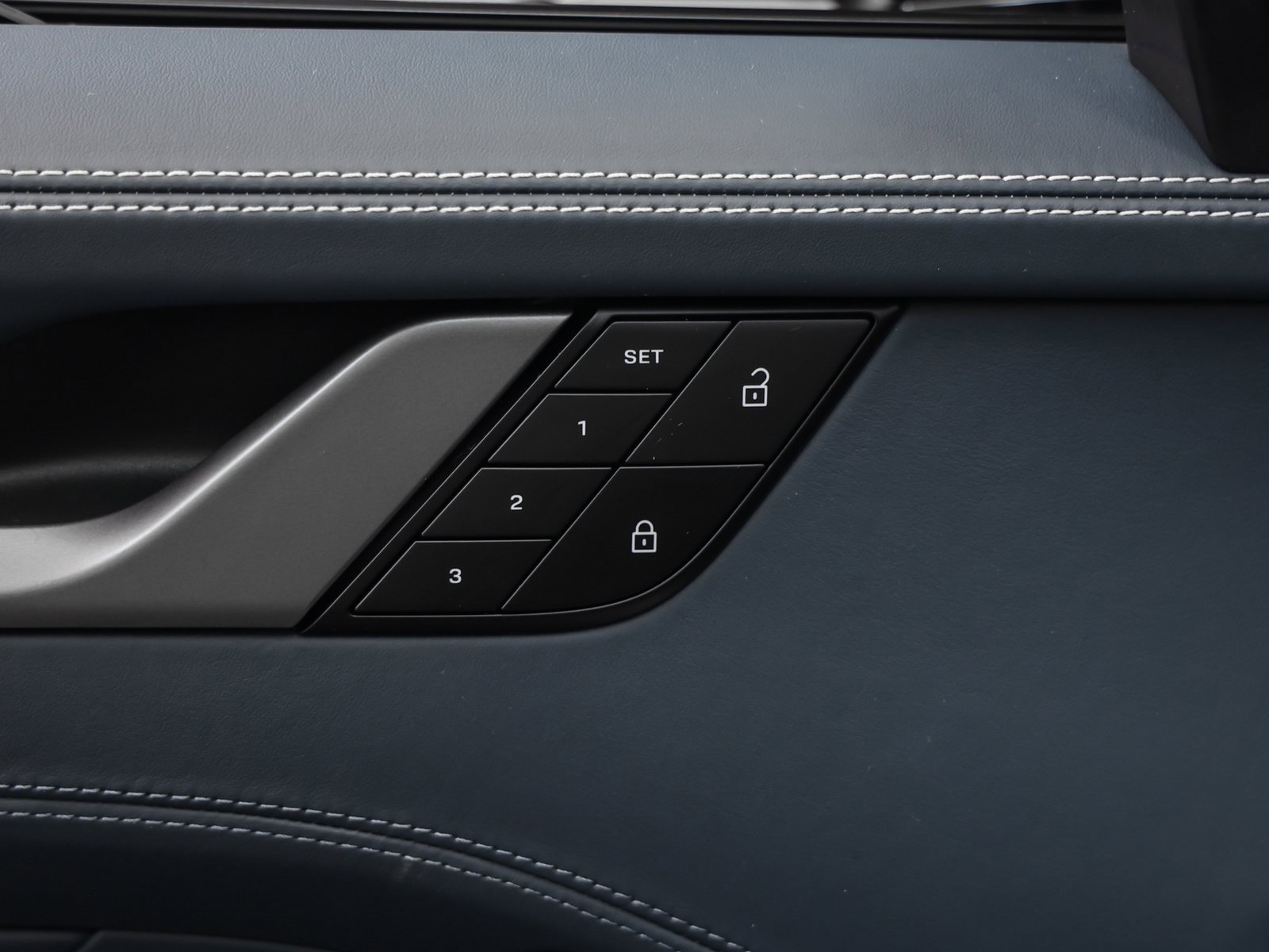 Used 2023 Porsche 911 Targa 4S image 33