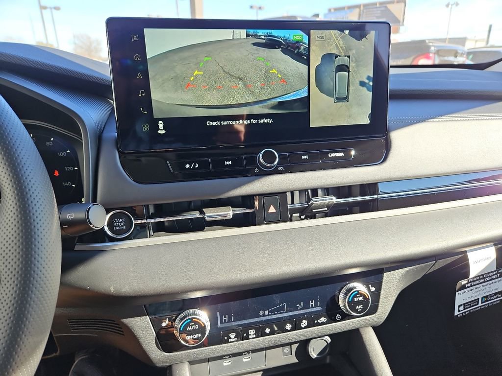 New 2026 Mitsubishi Outlander SE image 25