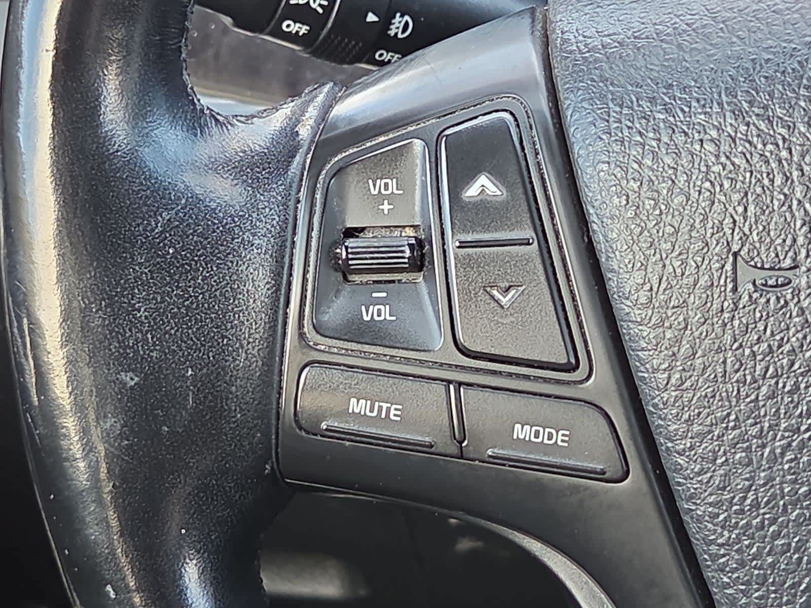 Used 2014 Kia Sorento SX w/ 3rd Row Package FWD image 23