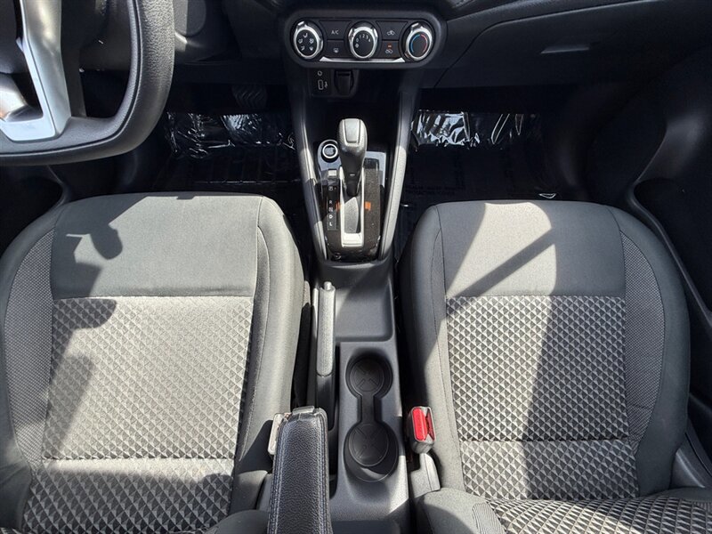 Used 2020 Nissan Versa S FWD image 12