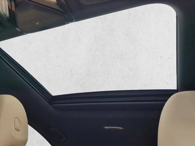 Used 2019 BMW 330i xDrive Sedan w/ Convenience Package image 16