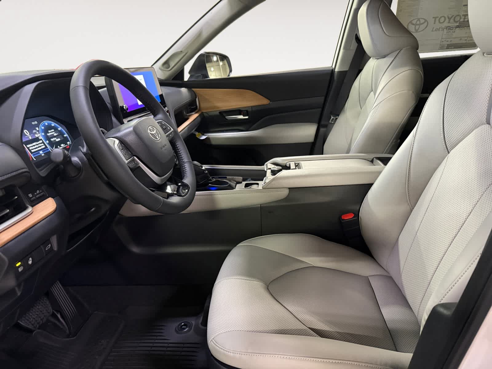 New 2026 Toyota Grand Highlander AWD image 11