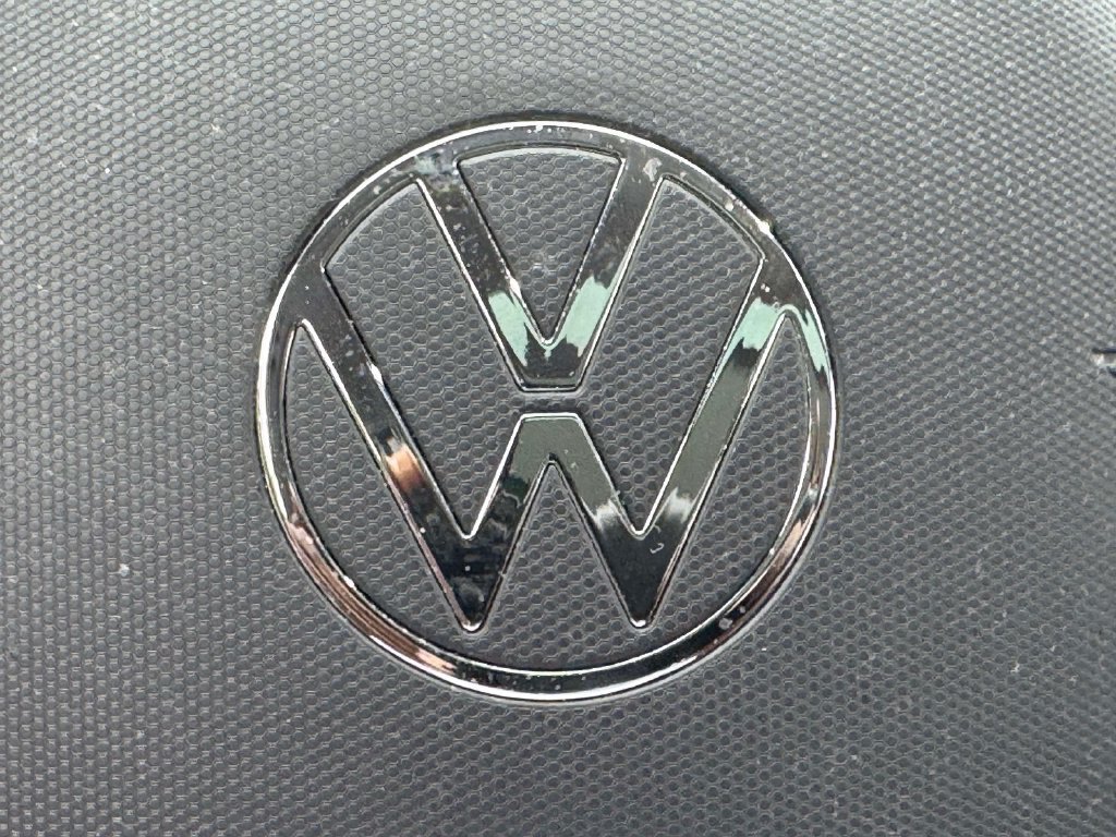 Used 2023 Volkswagen Taos SE AWD/4WD image 30