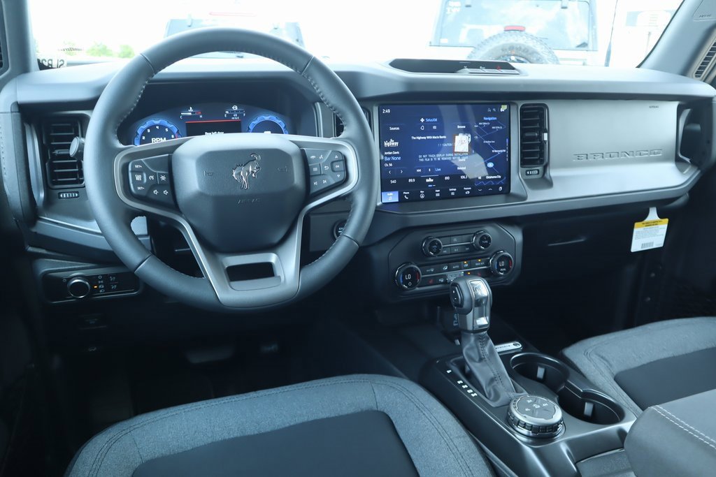 New 2025 Ford Bronco Big Bend image 2