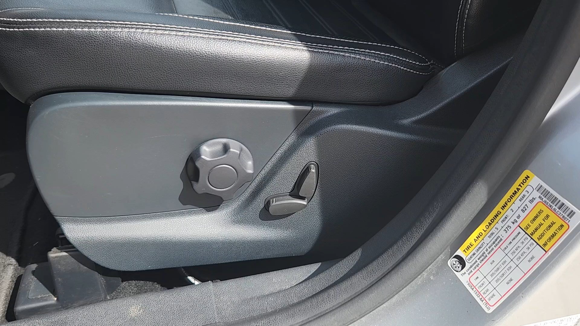 Used 2020 Ford EcoSport Titanium AWD/4WD image 8