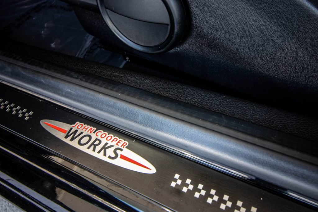 Used 2014 MINI Cooper Roadster John Cooper Works image 29