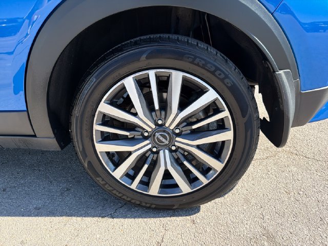 Used 2023 Nissan Kicks SV FWD image 31