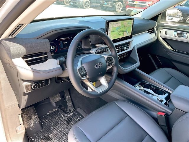 New 2026 Ford Explorer Active w/ Active Comfort Package AWD/4WD image 9