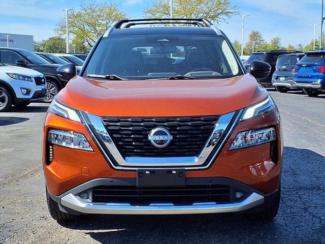 Used 2022 Nissan Rogue Platinum w/ Head-Up Display Package image 6