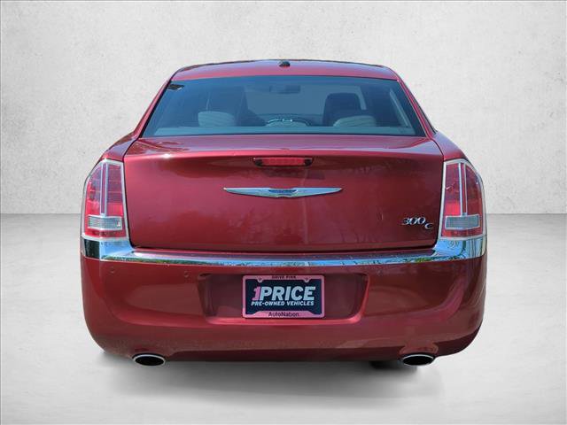 Used 2014 Chrysler 300 C image 6
