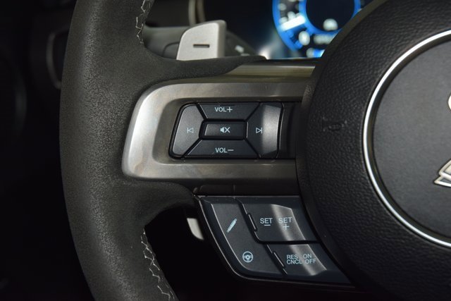 Used 2021 Ford Mustang Shelby GT500 w/ Technology Package image 38