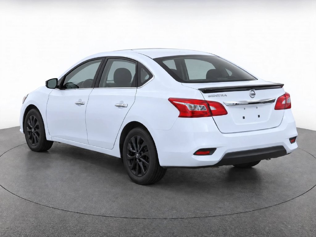Used 2018 Nissan Sentra S w/ S Midnight Style Package FWD image 4