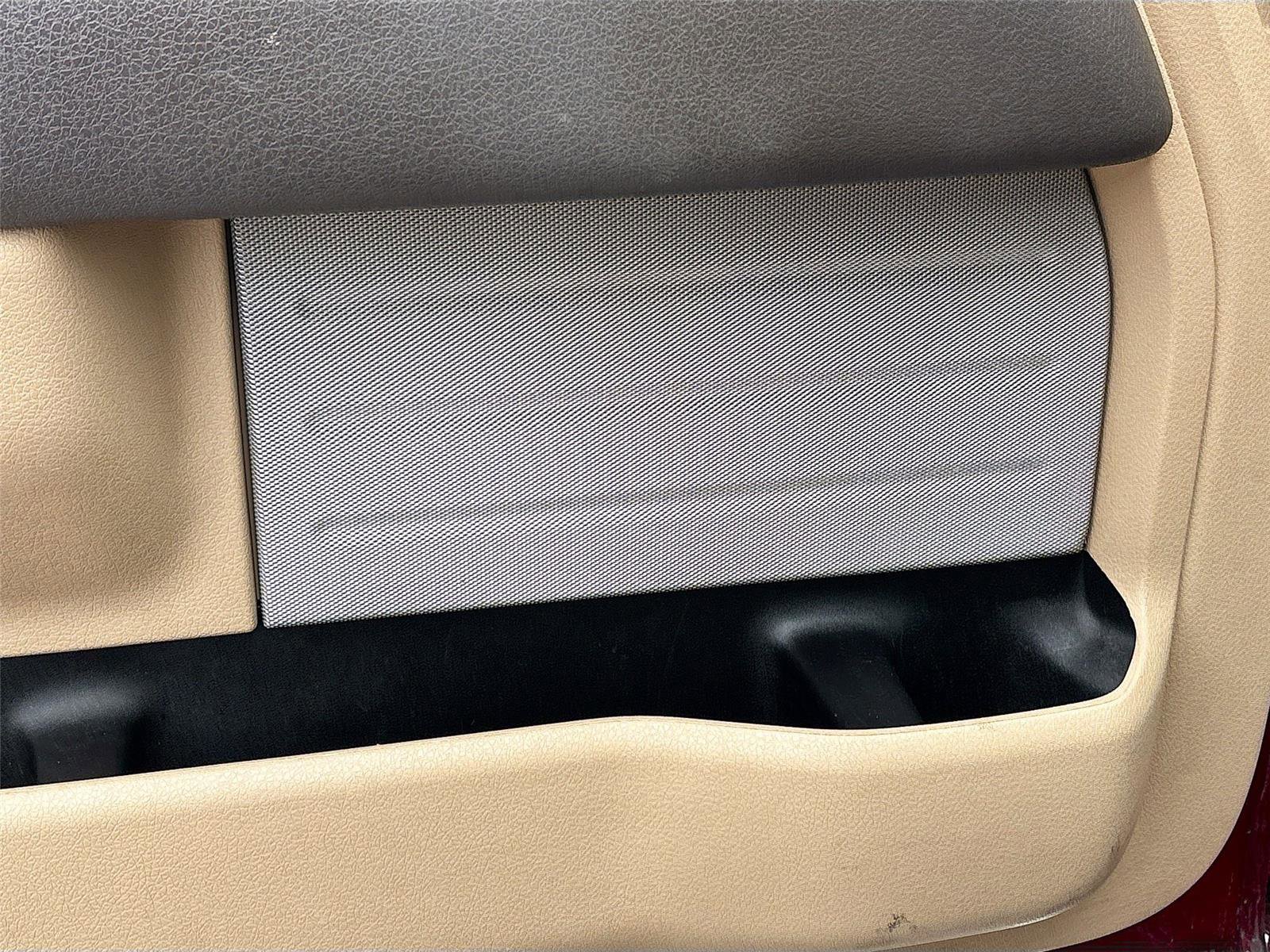 Used 2013 Ford F150 Lariat w/ Mid Equipment Group RWD image 18